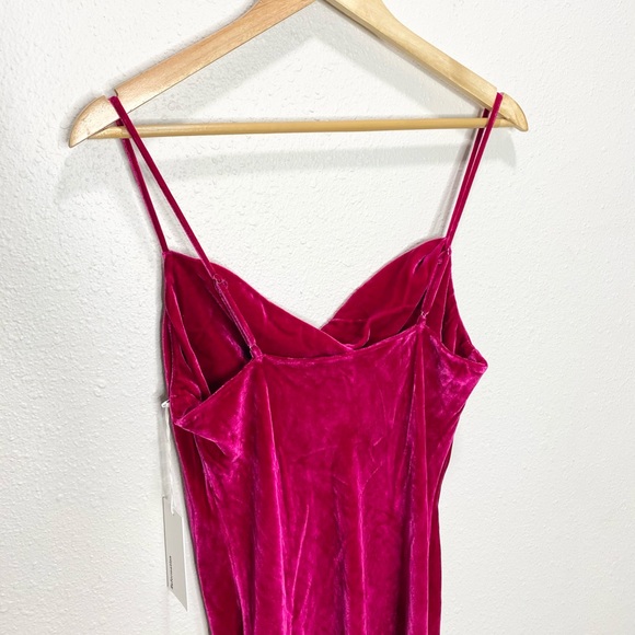 Reformation Salamanca Dress In Rhubarb Velvet 6 NWT - Picture 12 of 12